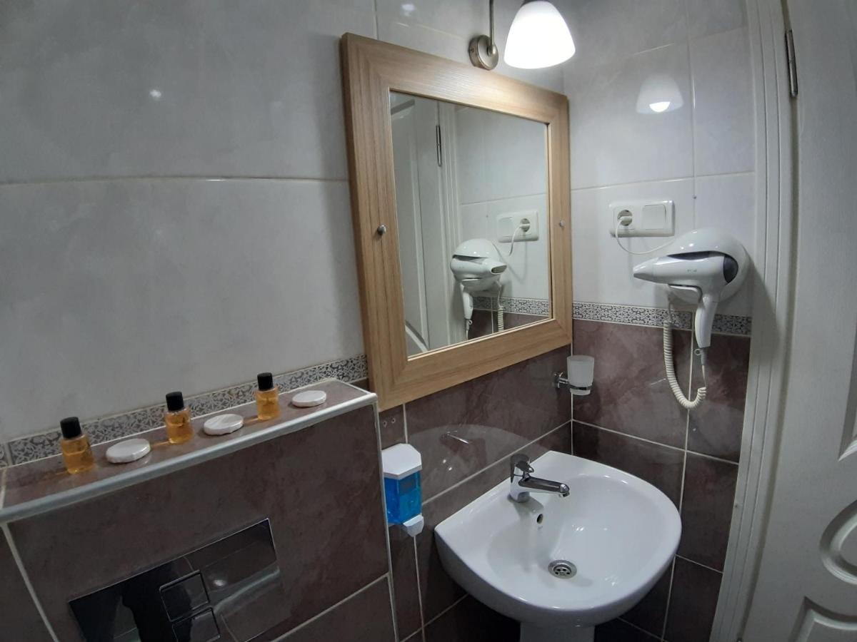 Hotel apartamentowy Burak *